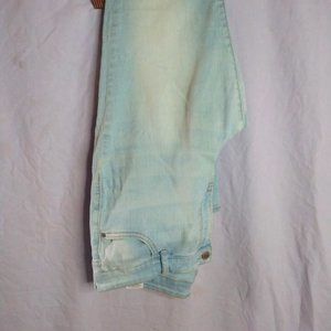 OLD NAVY MIDRISE SUPER SKINNY LIGHT BLUE JEANS
